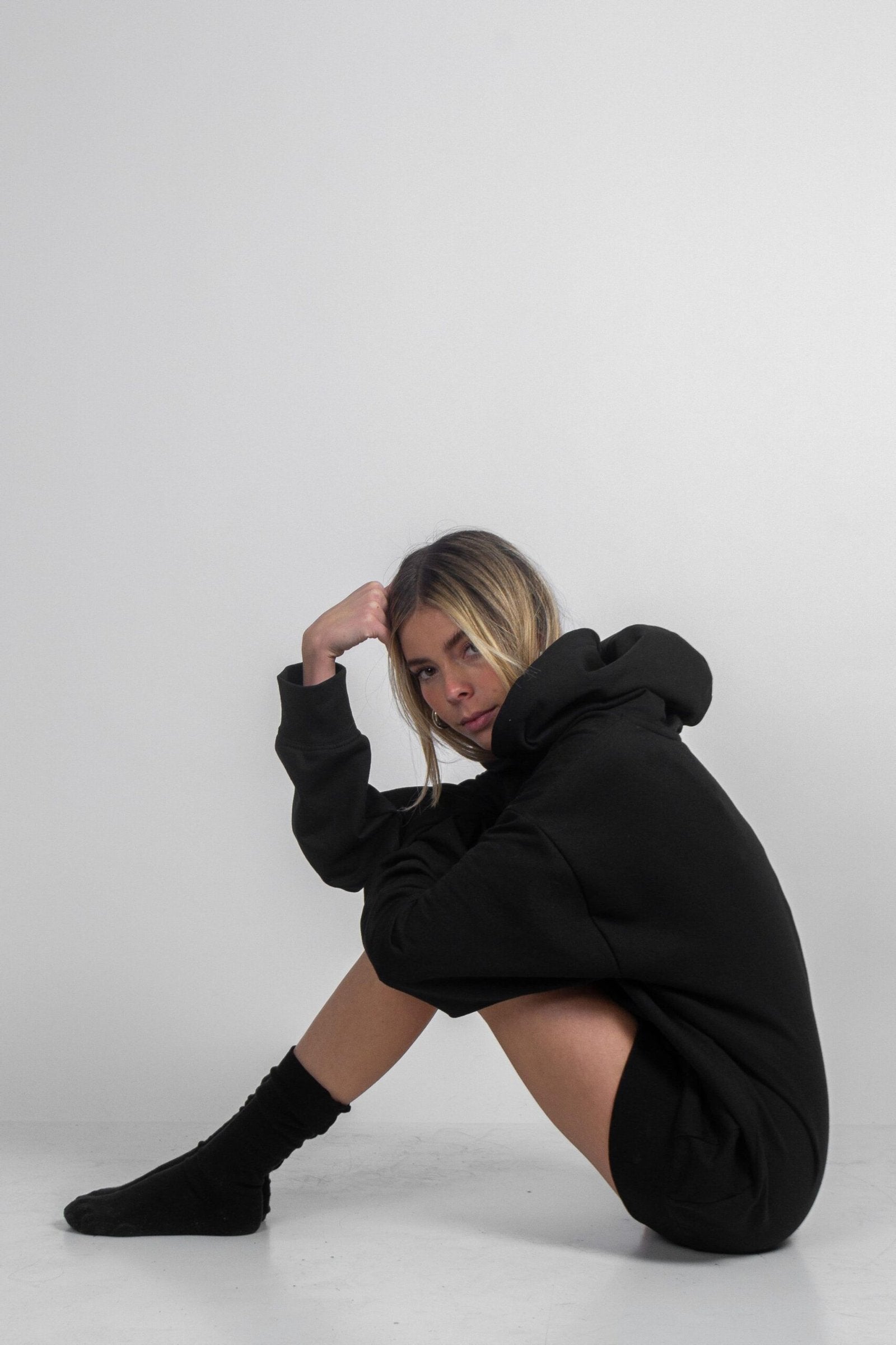 .007 HOODIE